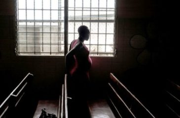 La césarienne cinquante fois plus mortelle pour les femmes africaines, selon une étude