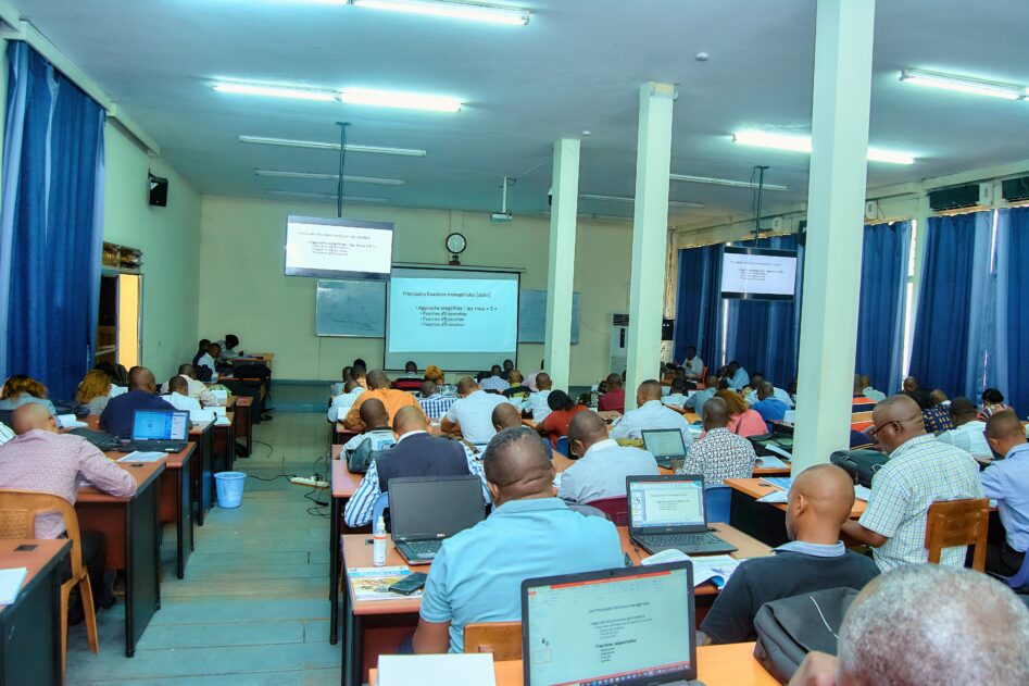 - Ecole de Santé Publique de Kinshasa